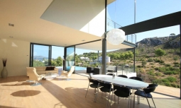 Biệt thự hiện đại và cảnh quan tuyệt đẹp ở Mallorca